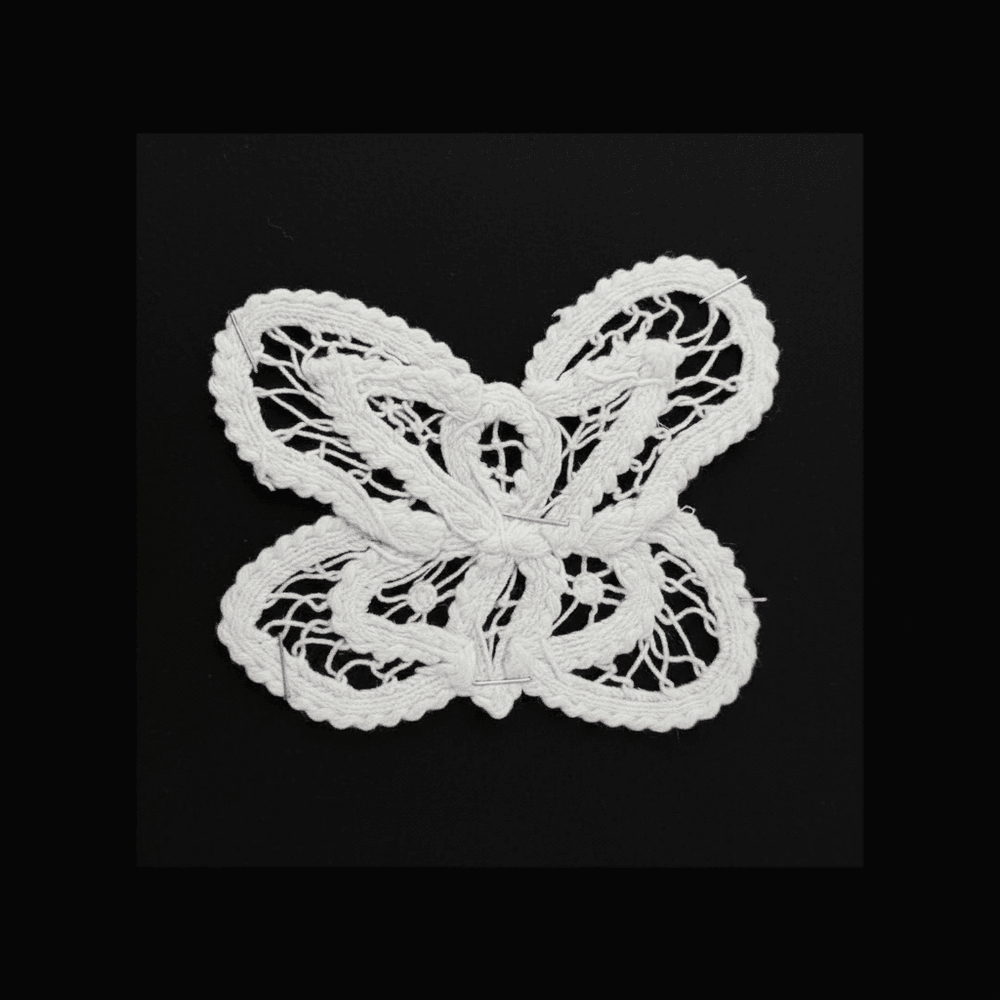 Butterfly Dyeable Cotton Batten Berg Patch (Width : 3 Inch & Lenght : 2 Inch)