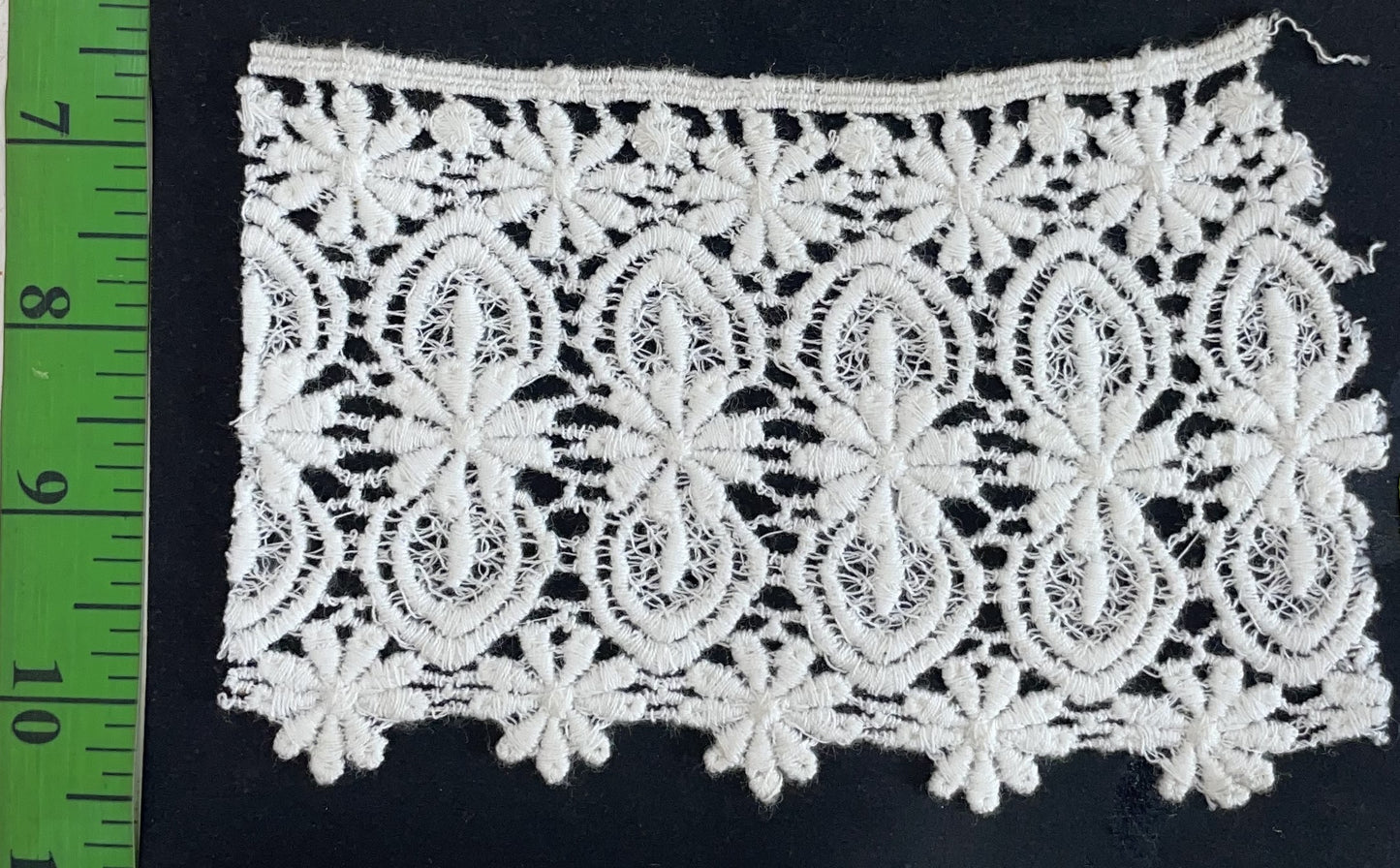 White Cotton Dyeable Chemical lace (Sku: Ch-99)