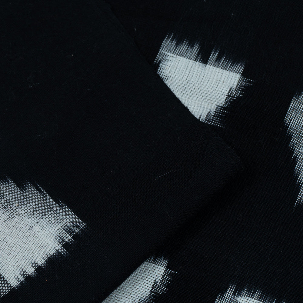 Black base White Triangle Cotton Double Ikat (SKU: IKK-415)