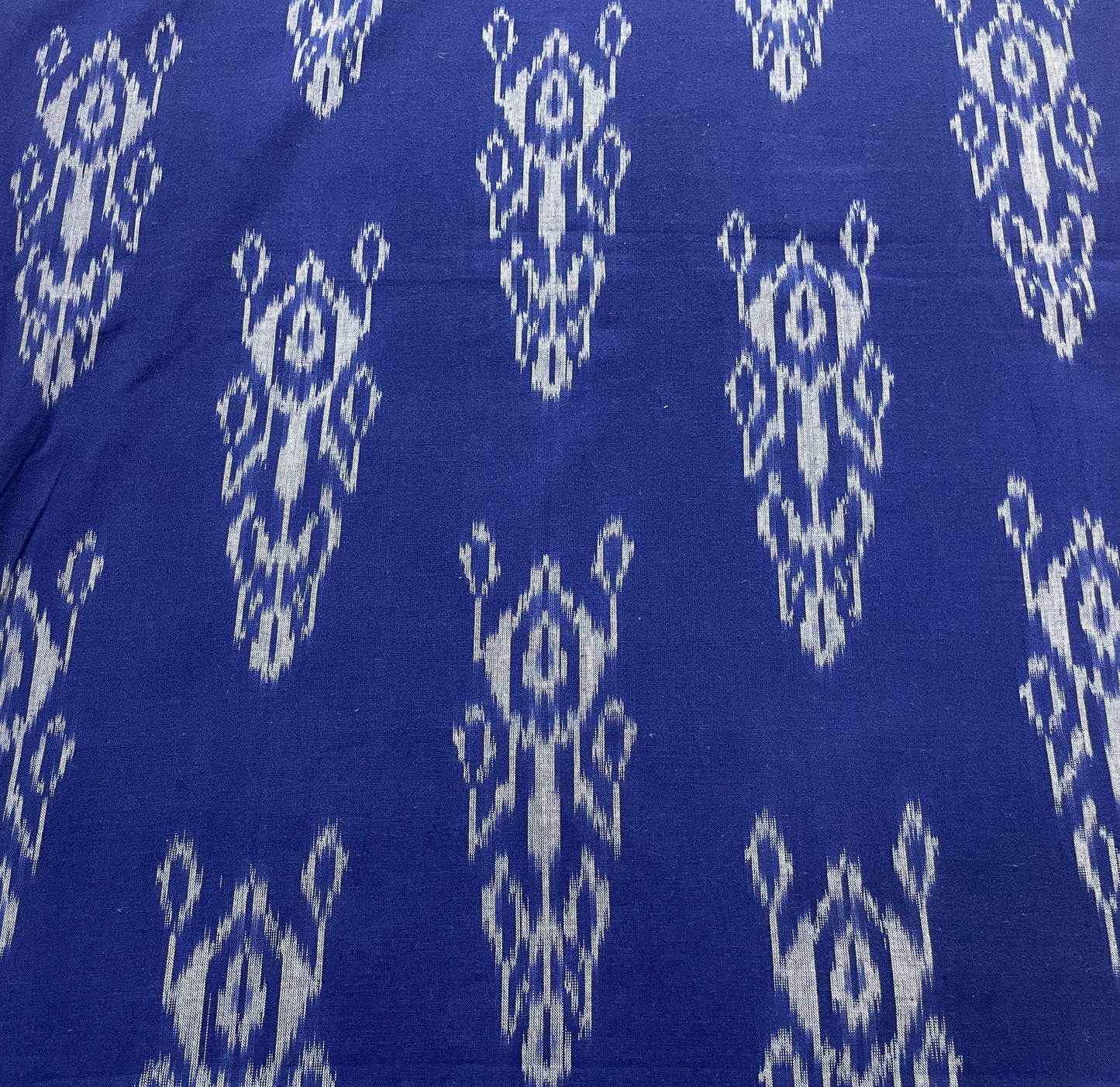 Blue & White Fine Quality Cotton Handloom Ikat (Sku: IK-283)