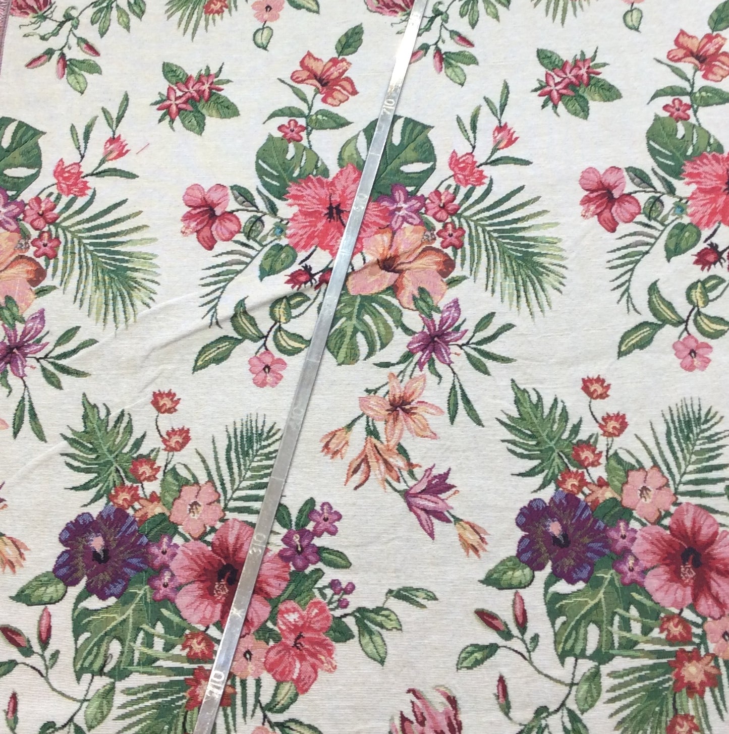Off White Base Big Floral Design Cotton Jacquard (Sku : JD-80)