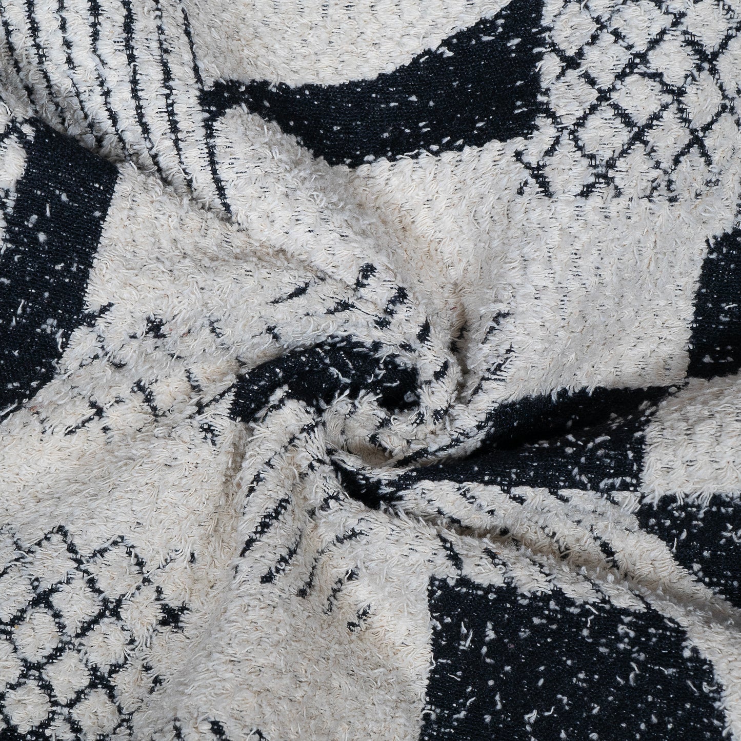 Black & White Geomtric Design Cotton Jacquard (Sku: JDD-357)