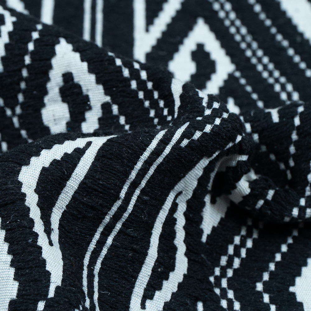 Black & White Geometric Design Cotton Jacquard (SKU: JDD-432)