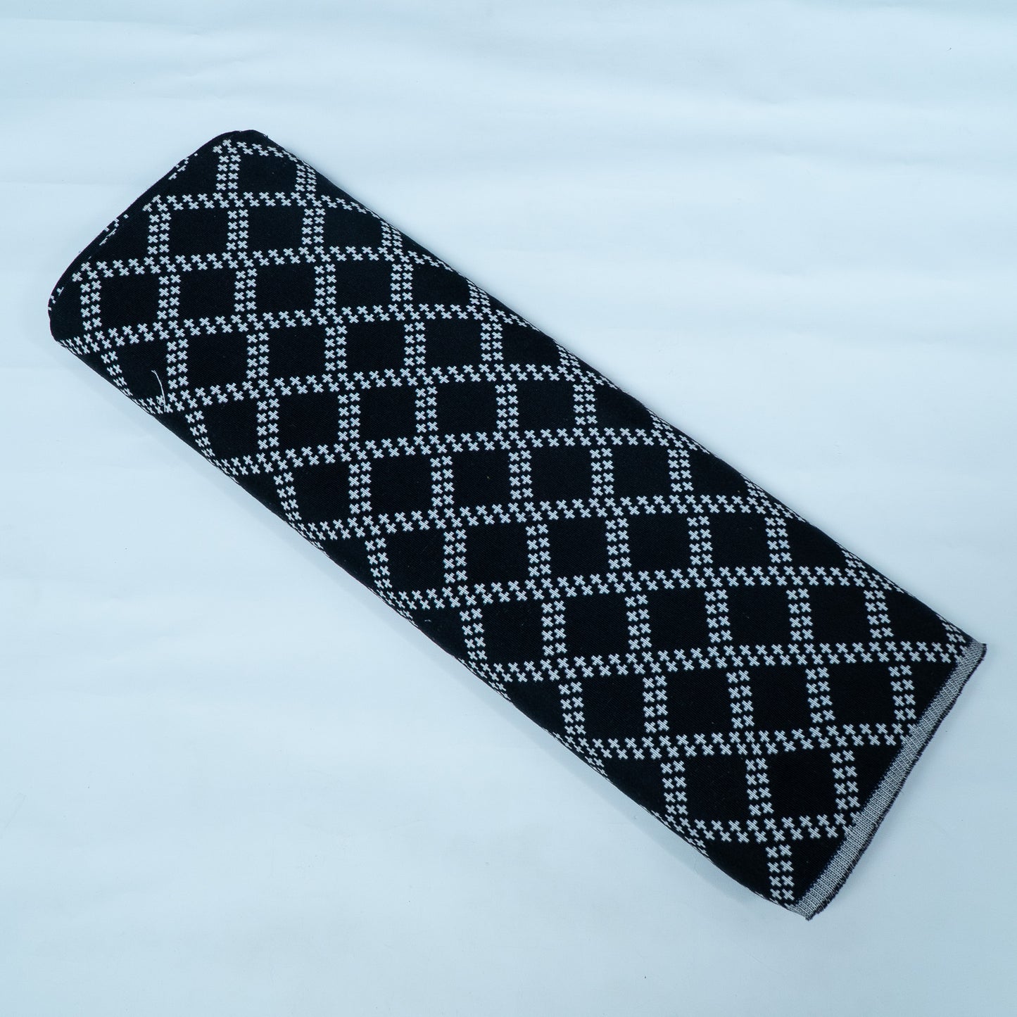 Black & White Design Cotton Blend Jacquard | SKU : JDD-464