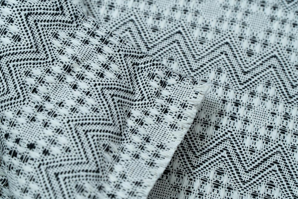Black & White Chevron Cotton Jacquard (Sku: JDD-69)