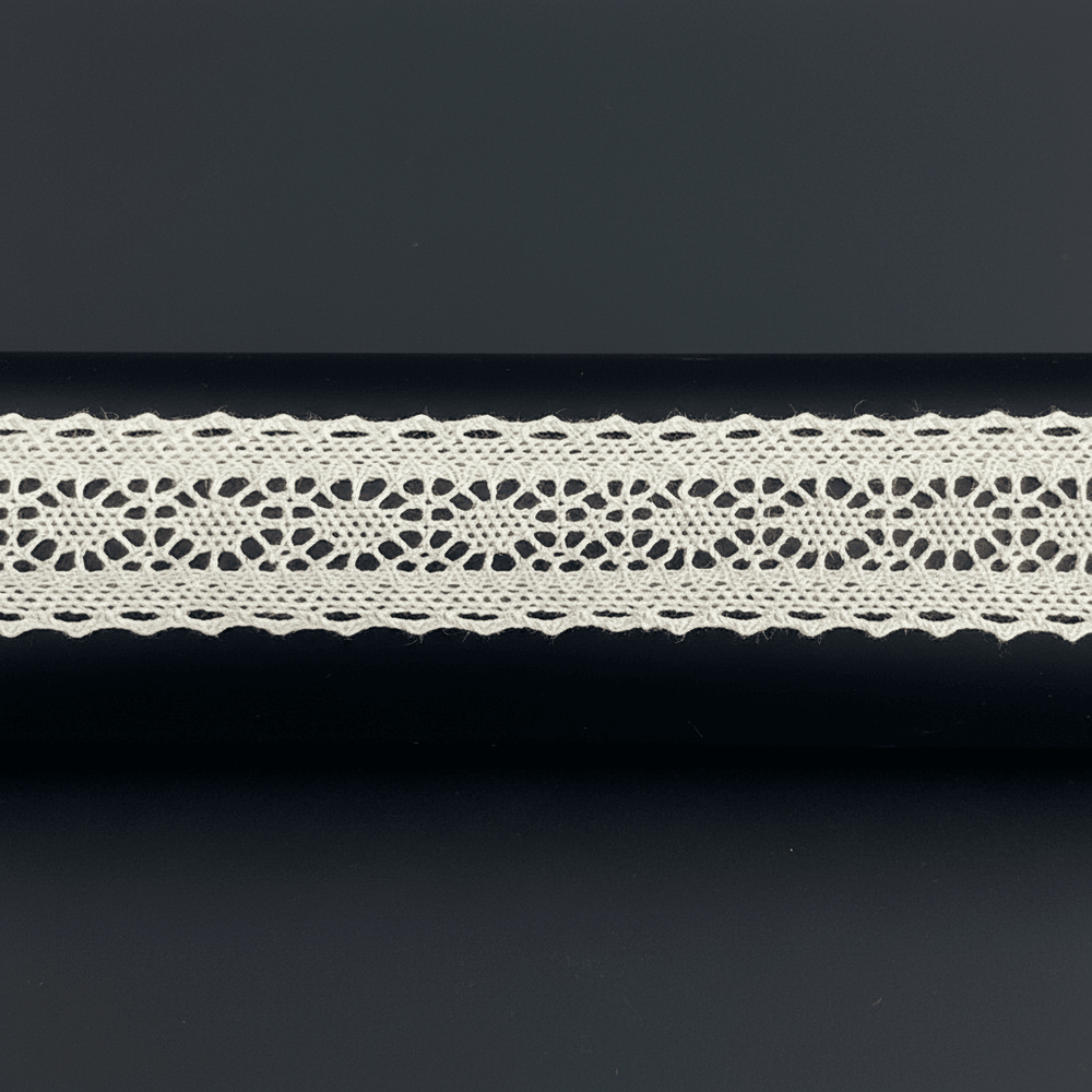 White Dyeable Crochet lace (Width : 1 Inch & Sku: K-27)