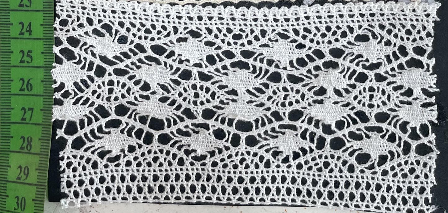 White Dyeable Crochet lace (Sku: K-28)