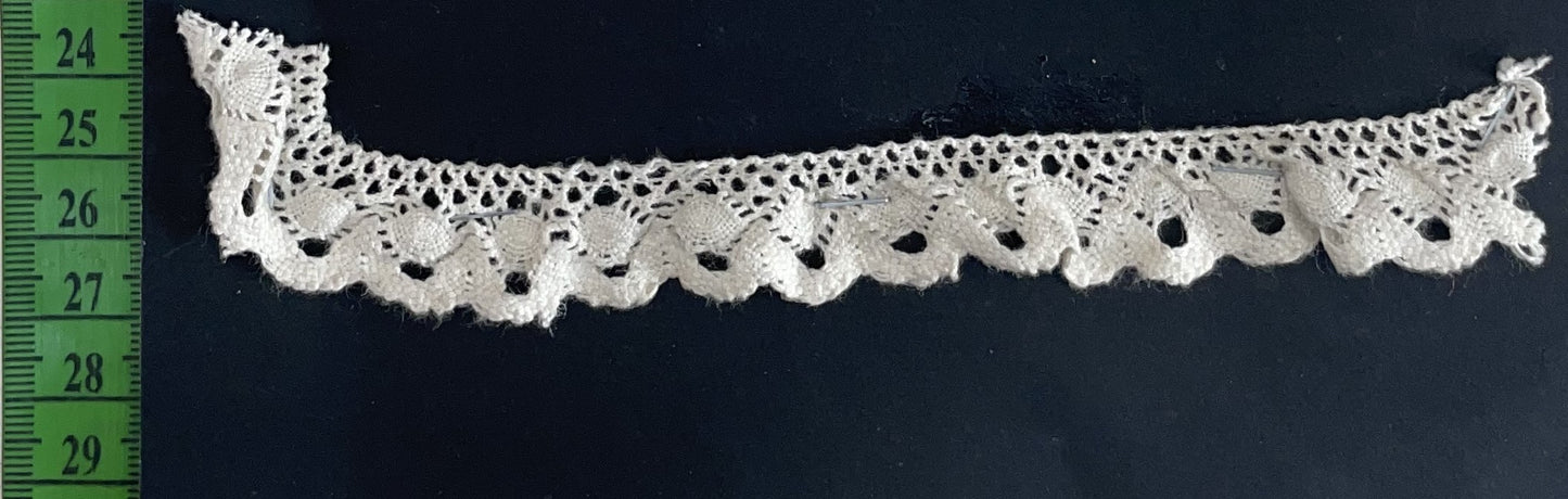 White Dyeable Crochet Lace (Sku: K-55)