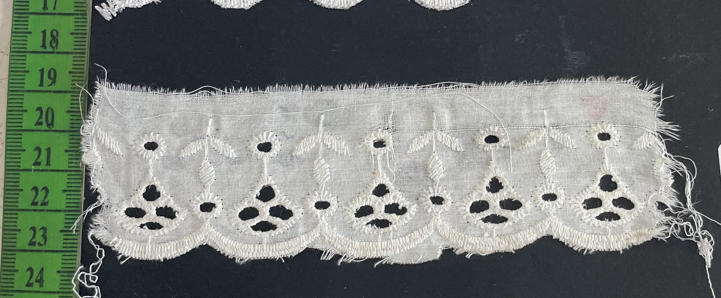 White Cotton Dyeable Schiffli Lace (Sku: S-104)