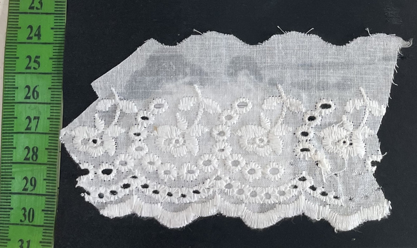 White Cotton Dyeable Schiffli Lace (Sku: S-27)