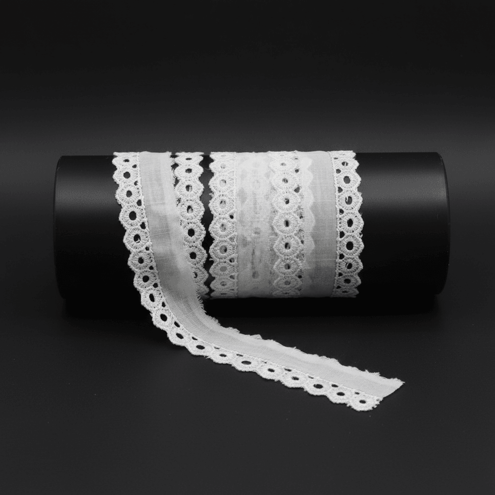 White Cotton Dyeable Schiffli Lace (Width : 1 Inch & Sku: S-64)