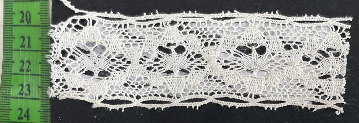 White Dyeable Crochet Lace (Sku: K-76)