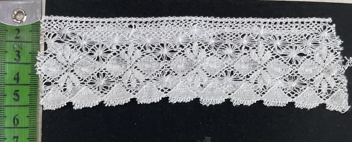 White Dyeable Crochet Lace (Sku: K-87)