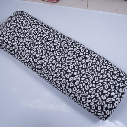 Black & White Animal Skin Jacquard | SKUu: JDD-332