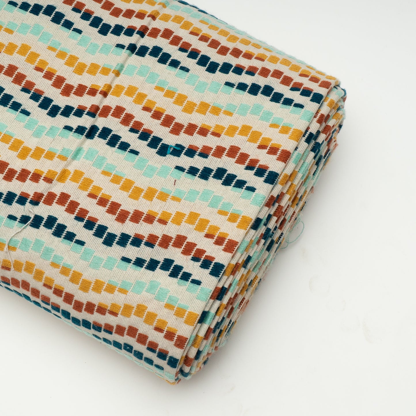 Cotton jacquard fabric (Sku: JDD-373)