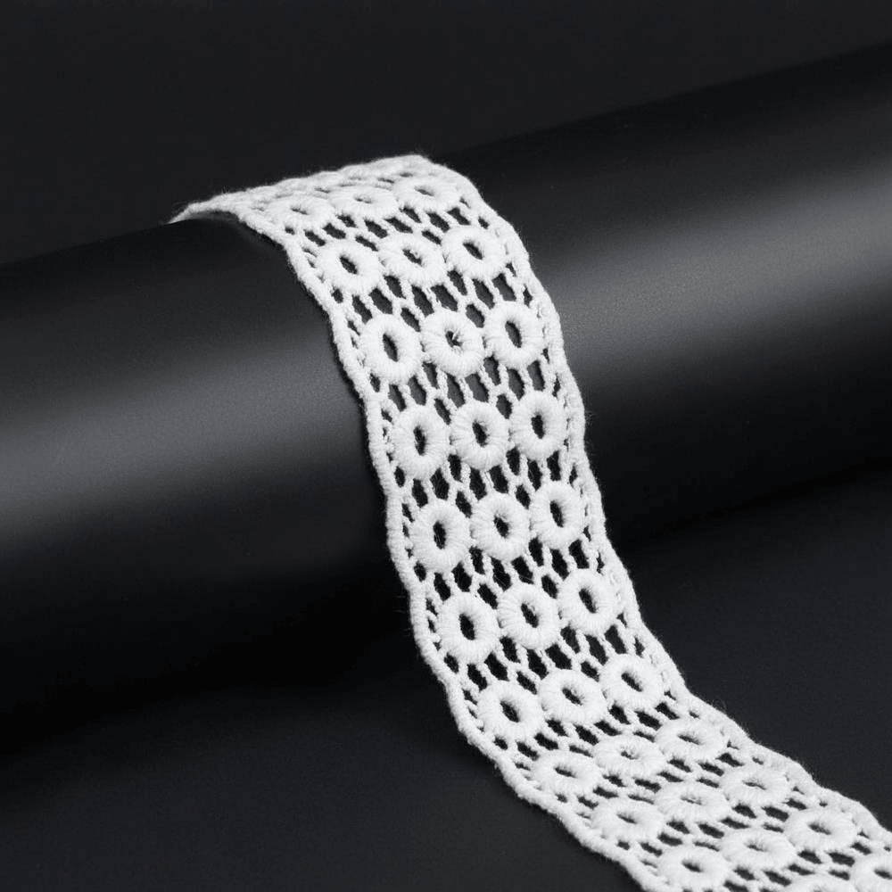 White Cotton Dyeable Chemical Lace (Width : 1.5 Inch & Sku: Ch-48)