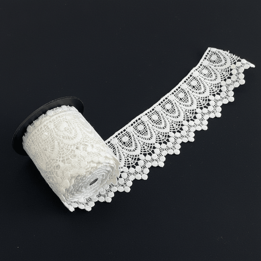 White Cotton Dyeable Chemical Lace (Width : 2.5 Inch & Sku: Ch-68)