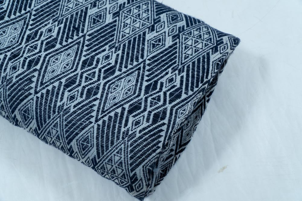 Blue & White Lightweight Cotton Jacquard (Sku: JDD-165)