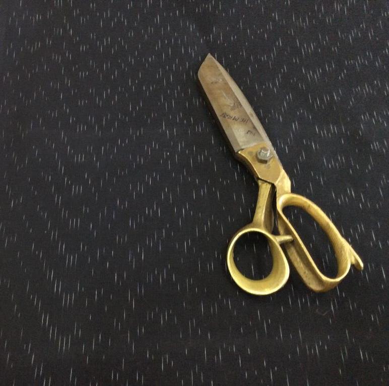 Black & White Raindrop Design Cotton Handloom Woven Ikat (Sku: IKK-191)