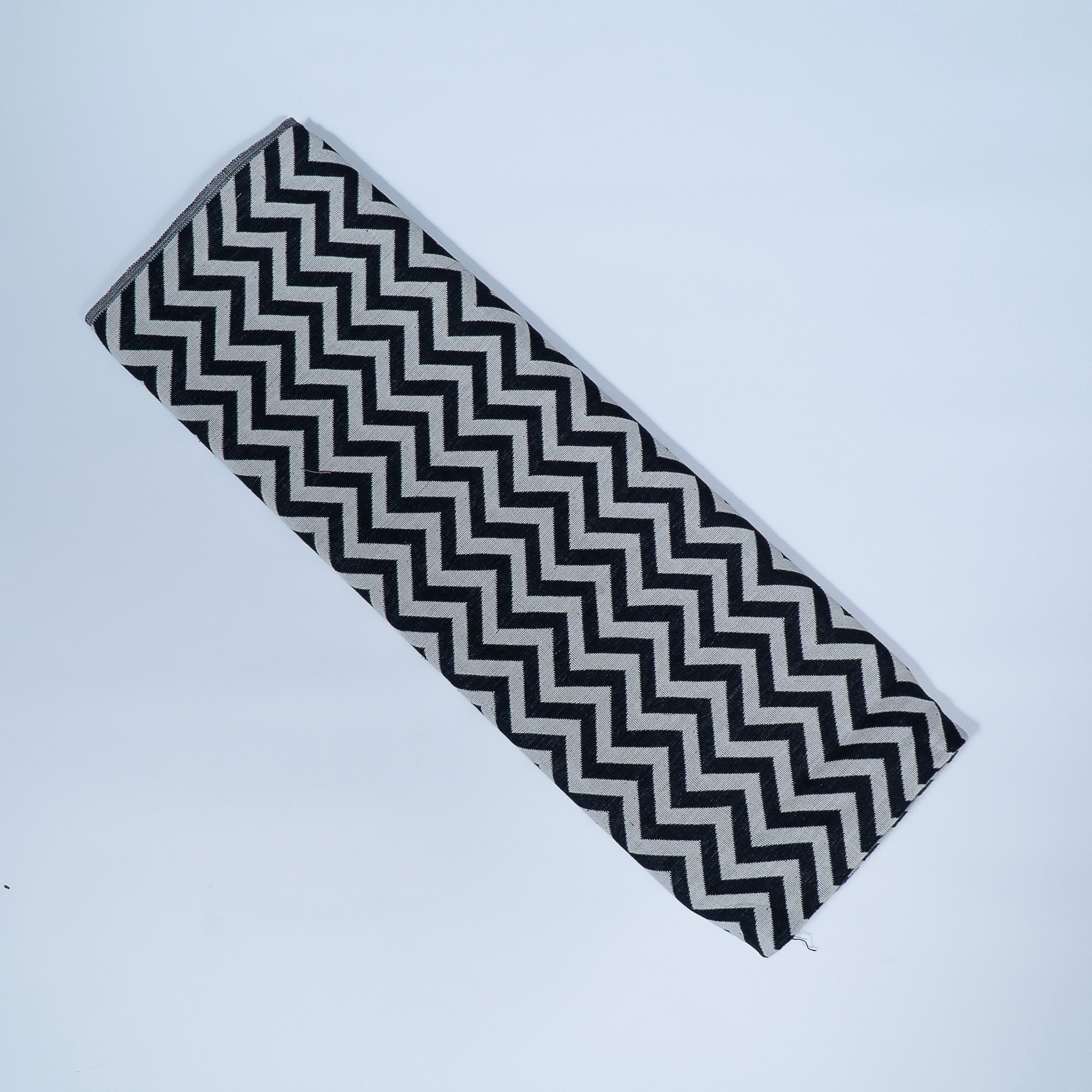 Black & White Chevron Cotton Jacquard (Sku: J-147)