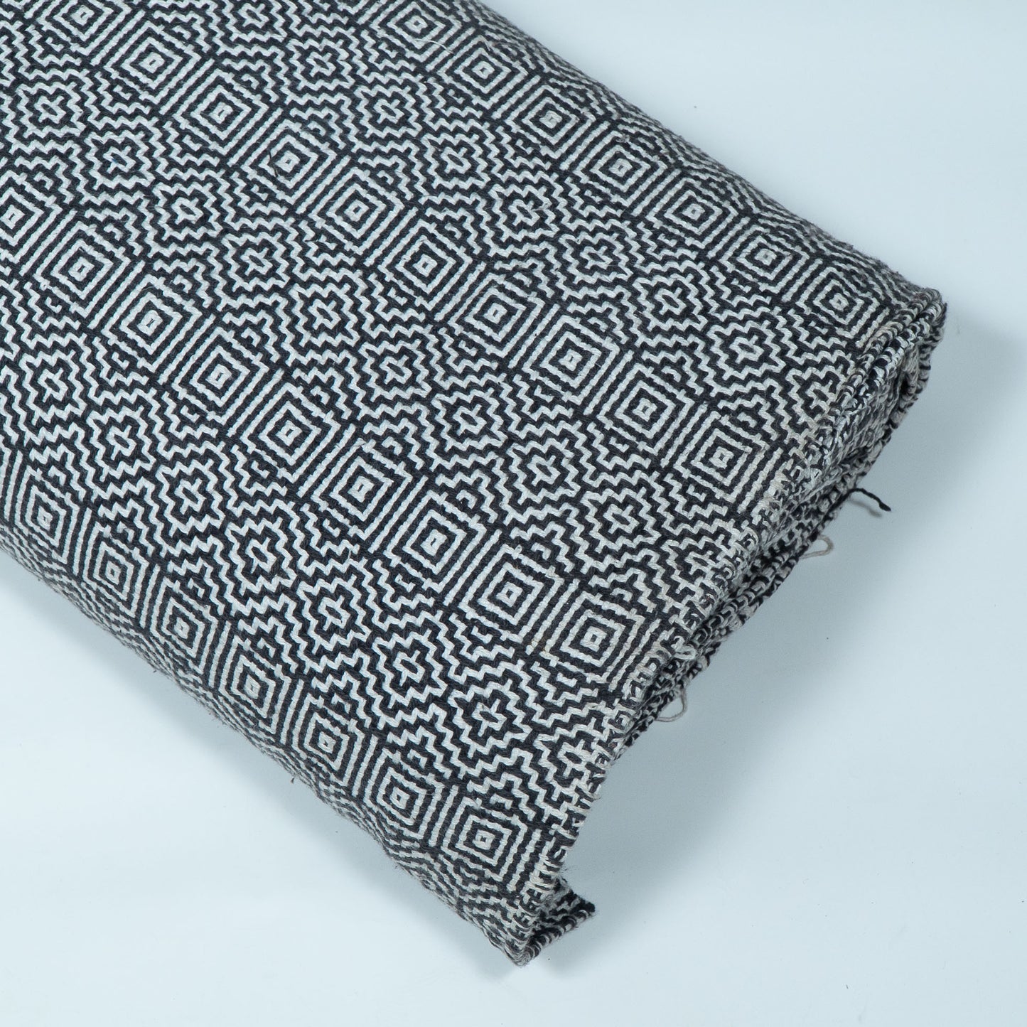 Black & White Abstract Design Cotton Blend Jacquard | SKU: JDD-414