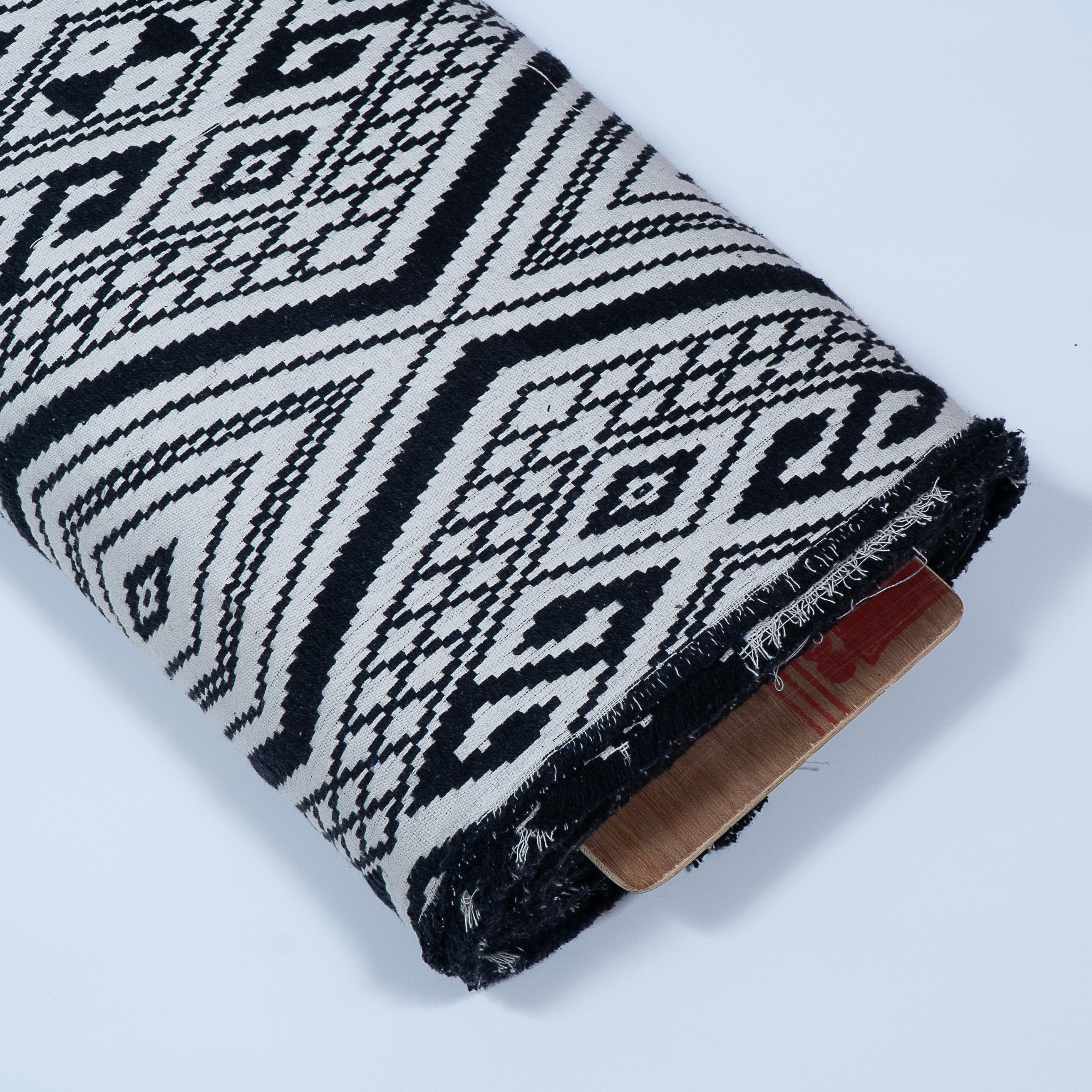 Black & White Geometric Cotton Jacquard (Sku: JDD-437)