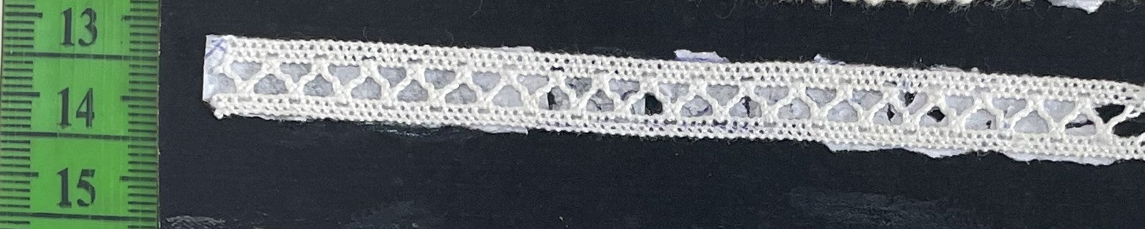 White Dyeable Crochet Lace (Sku: K-137)