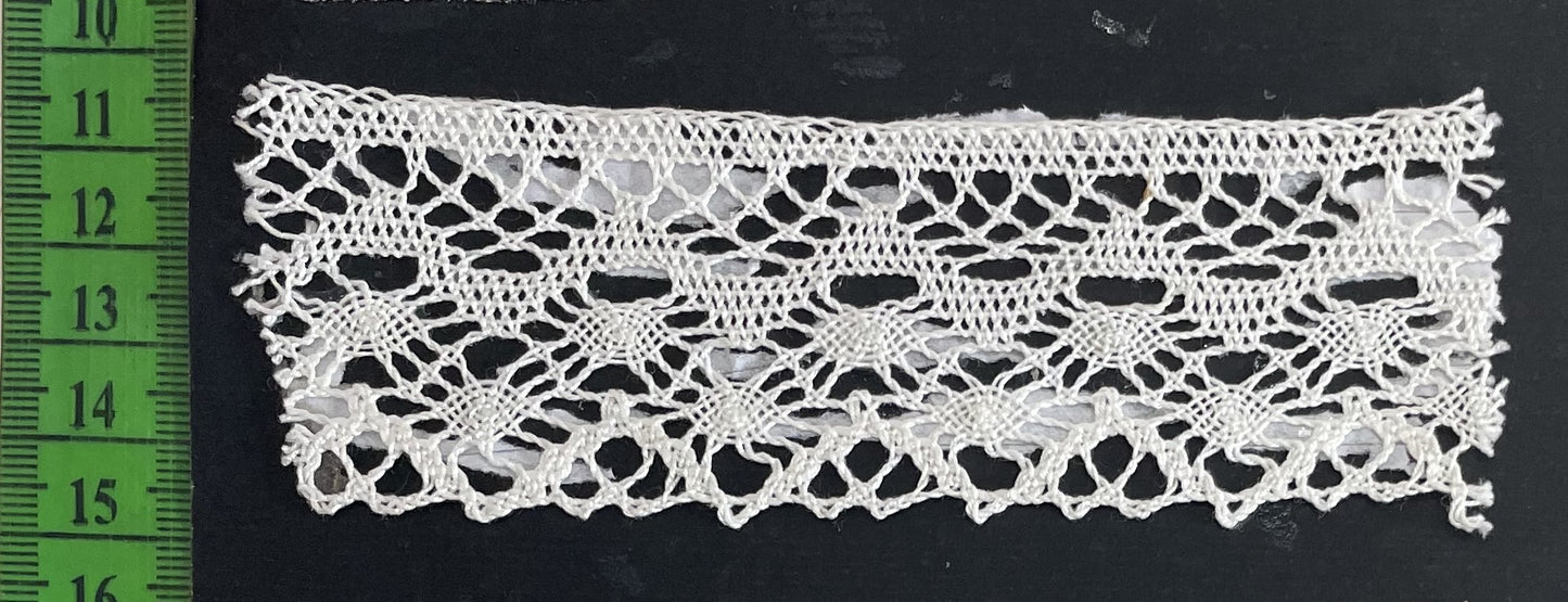 White Dyeable Crochet Lace (Sku: K-153)