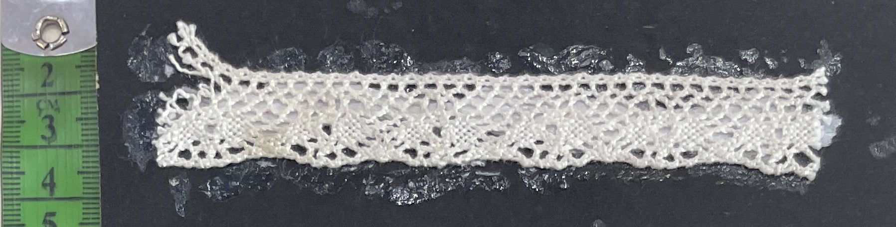 White Dyeable Crochet Lace (Sku: K-193)