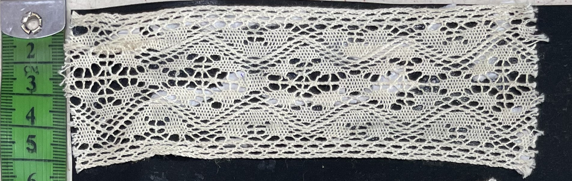 White Dyeable Crochet Lace (Sku: K-42)