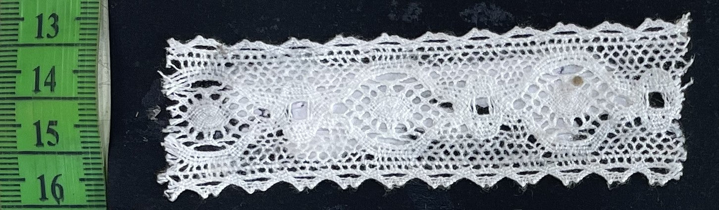 White Dyeable Crochet Lace (Sku: K-45)