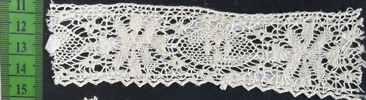 White Dyeable Crochet Lace (Sku: K-81)