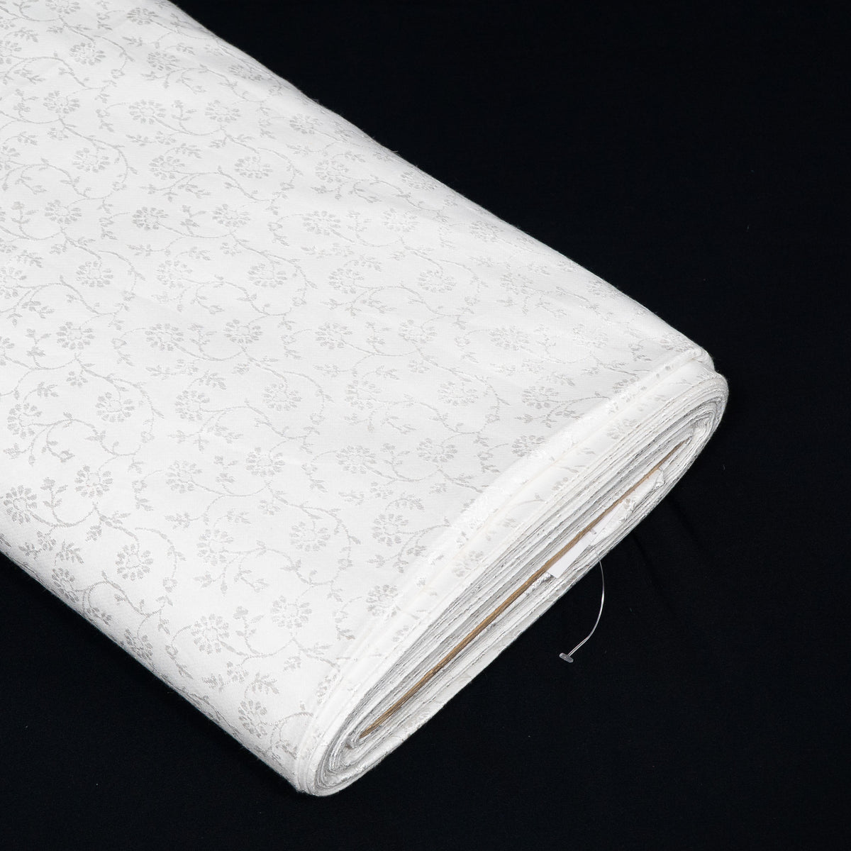White Self-Patterned Cotton Blend Jacquard Fabric - 44" (112 cm)