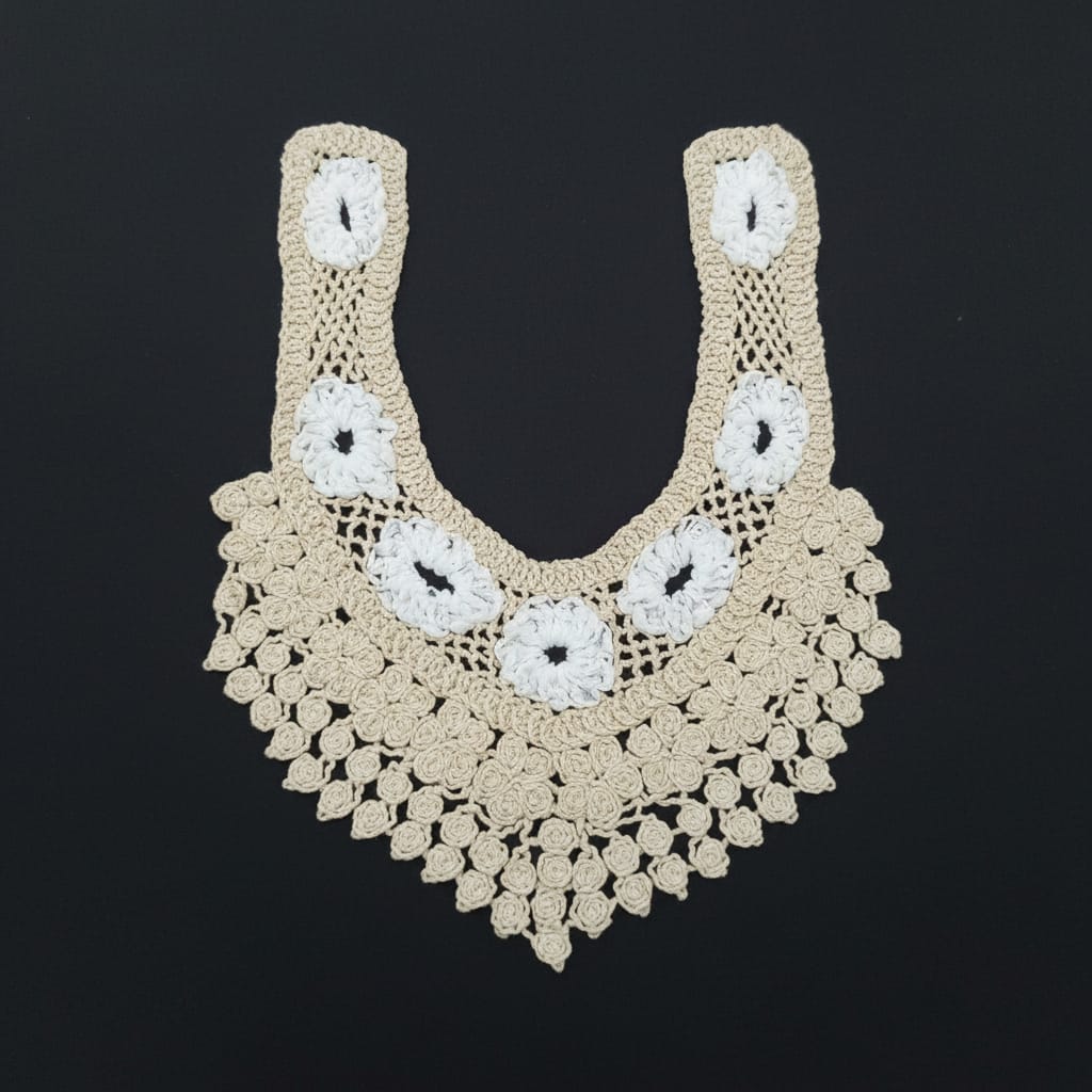 Off White Dyeable Cotton Lurex Patch ( Width : 8 Inch & Length : 10.5 Inch )