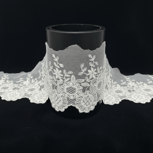 White Cotton Dyeable Net Lace (Width : 5.5 Inch & Sku: NL-15)