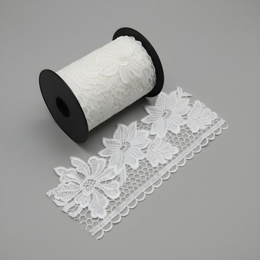 White Polyester Lace (Width : 4 Inch & P-219)