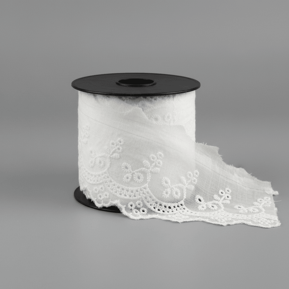 White Cotton Dyeable Schiffli Lace (Width : 3 Inch & Sku: S-1)