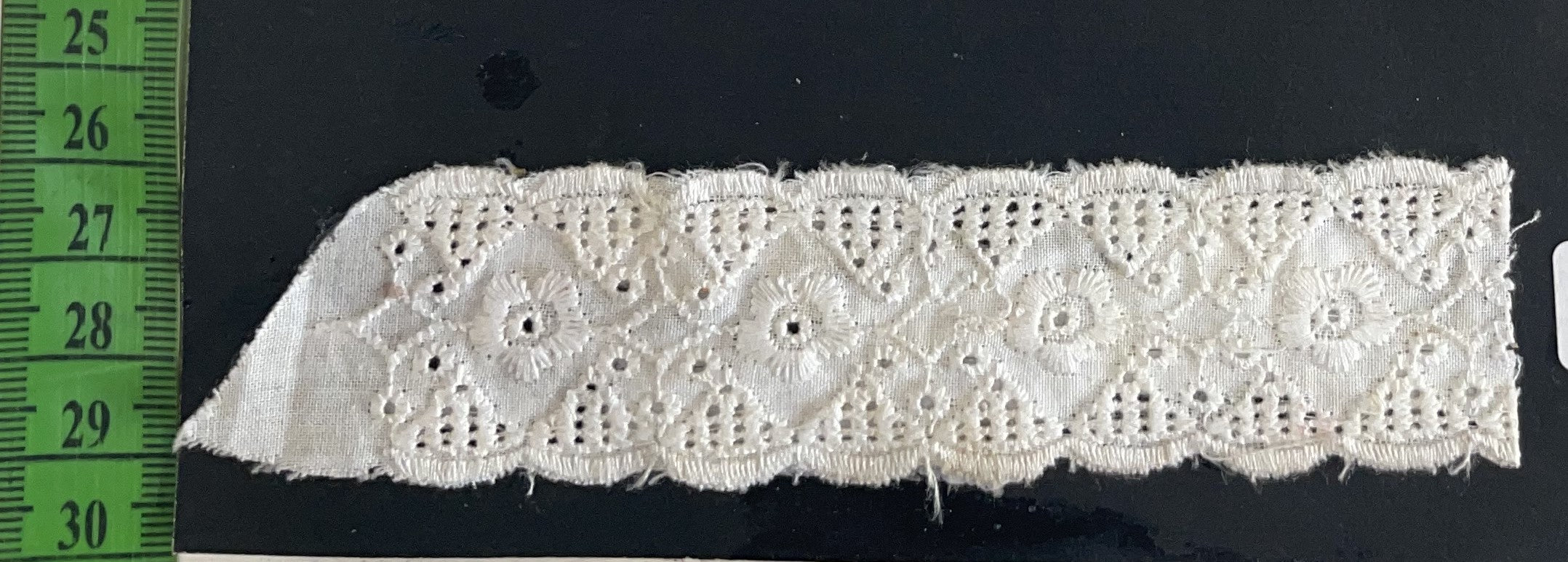 White Cotton Dyeable Schiffli Lace (Sku: S-101)