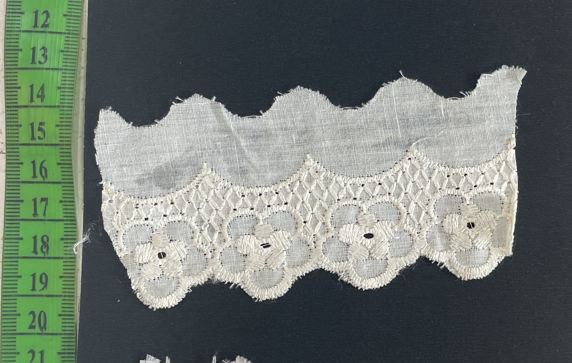 White Cotton Dyeable Schiffli Lace (Sku: S-124)