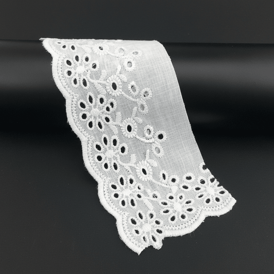 White Cotton Dyeable Schiffli Lace (Width : 3.5 Inch & Sku: S-13)