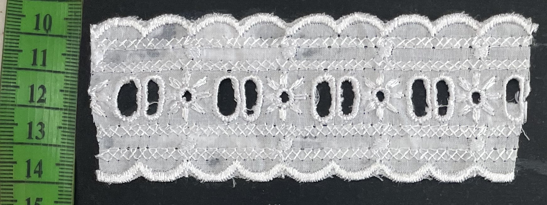 White Cotton Dyeable Schiffli Lace (Sku: S-16)