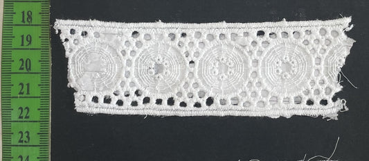 White Cotton Dyeable Schiffli Lace (Sku: S-3)