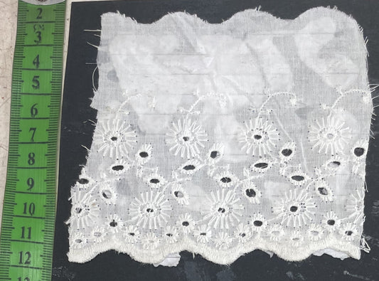 White Cotton Dyeable Schiffli Lace (Sku: S-42)