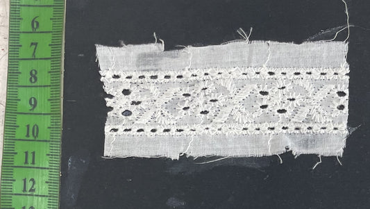 White Cotton Dyeable Schiffli Lace (Sku: S-70)