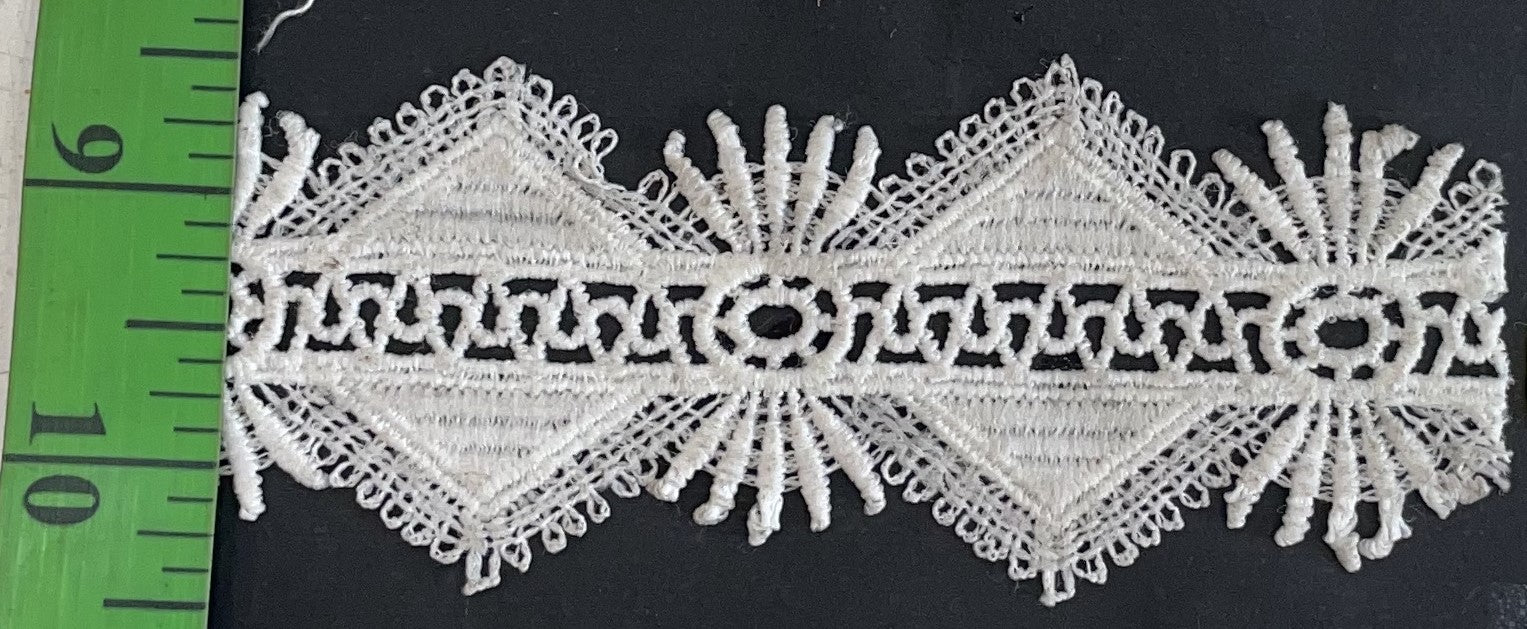 White Cotton Dyeable Chemical lace (Sku: Ch-138)