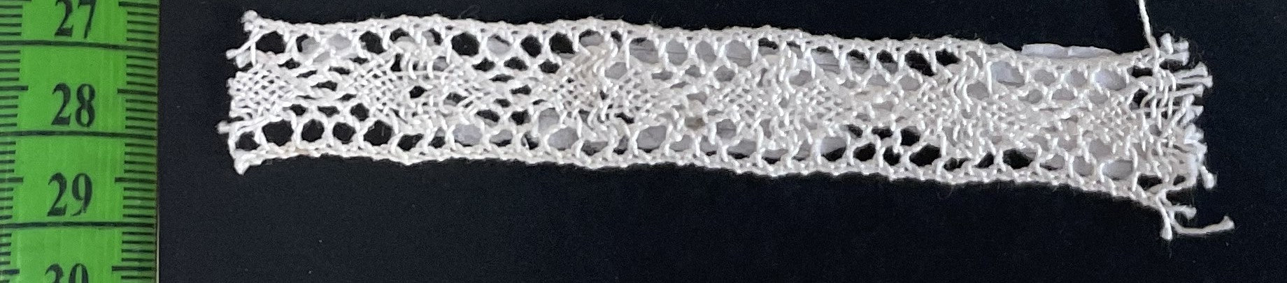 White Dyeable Crochet Lace (Sku: K-100)