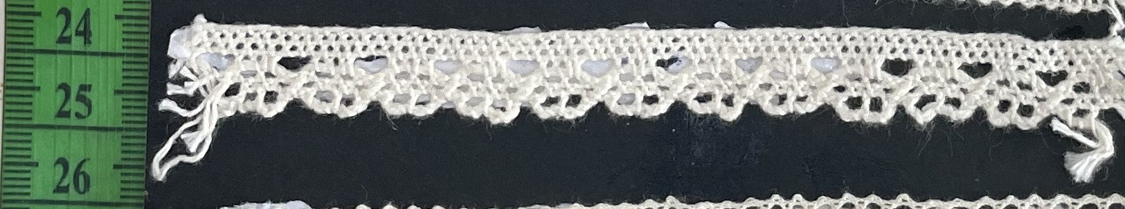 White Dyeable Crochet lace (Sku: K-15)