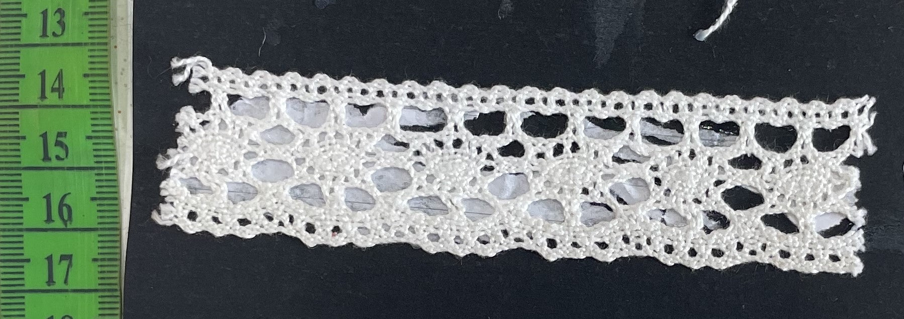 White Dyeable Crochet Lace (Sku: K-179)