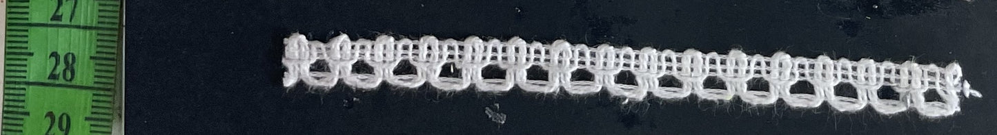 White Dyeable Crochet lace (Sku: K-34)