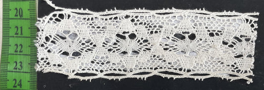 White Dyeable Crochet Lace (Sku: K-76)